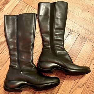 Merrell Spire Peak black leather boots, size 7.5